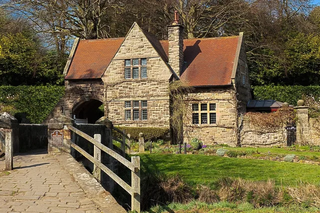 ancient, architecture, beautiful, building, cottage, country, countryside, england, english, real estate, home, house, old, property, rural, stone, traditional, village, brown home, brown house, brown building, brown village, brown old, brown stone, cottage, cottage, cottage, cottage, cottage, real estate, property. Which review owns each 2027 signal for property creators in England