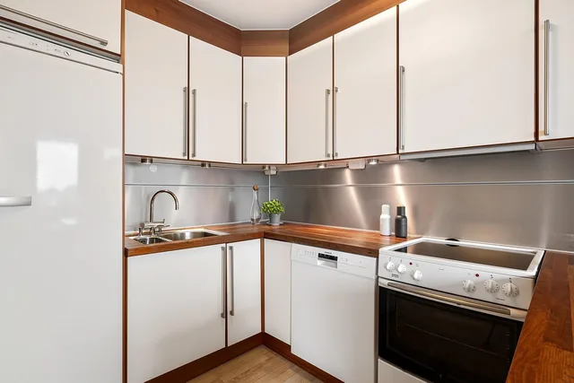 kitchen, interior design, house, luxury, home, real estate, apartment, modern. Checks to complete before appointing a property-media supplier, identity through exit